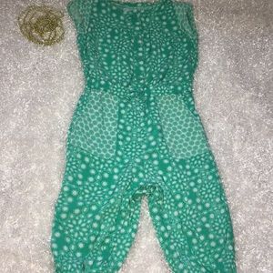 💐Osh Kosh jumpsuit size 18 months